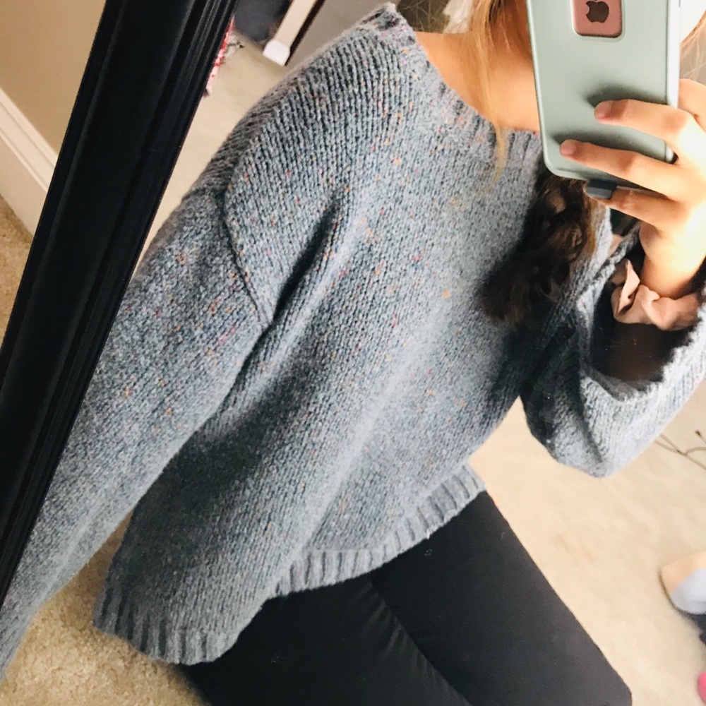 Super cute American Eagle sweater - Picture 6 of 8